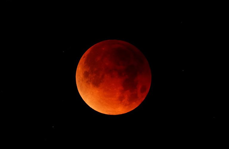 Resultado de imagem para eclipse lunar