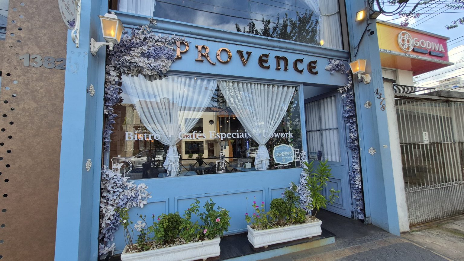 Provence Café: Cafés especiais, Charme e sabor no Coração no Tatuapé.