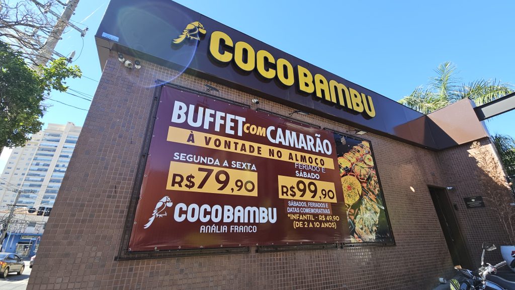 Agora tem Almoço com Self-Service no Coco Bambu da Rua Azevedo Soares.
